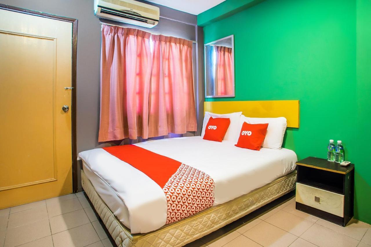 Oyo 89688 Alor Street Hotel Kuala Lumpur Exterior foto